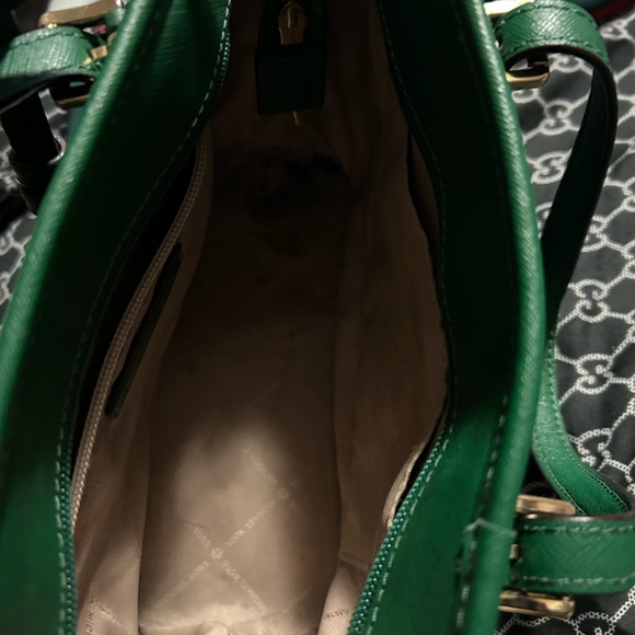 Michael Kors Emerald Small Shoulder Bag - Picture 2 of 7